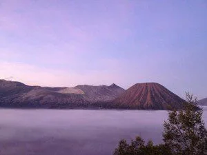 Climbing To Mt. Bromo Semeru Summit 4 Days 3 Nights Climbing To Mt. Bromo Semeru Summit 4 Days 3 Nights