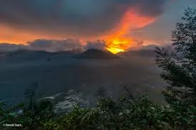 Bromo Sunset Tour Package  Bromo Sunset Tour Package
